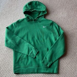 Nike Men's Green Pullover Hoodie